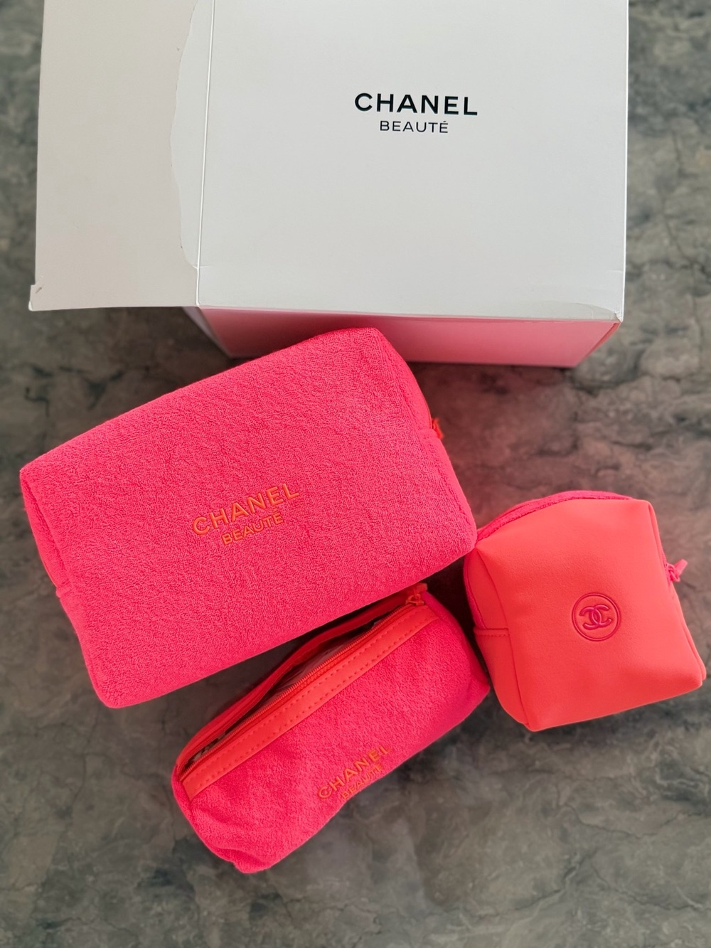 CHANEL Beauty Mother Day VIP Gift Set 3